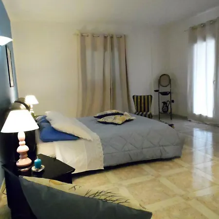 Sole E Luna فندق مبيت وإفطار أوليينا