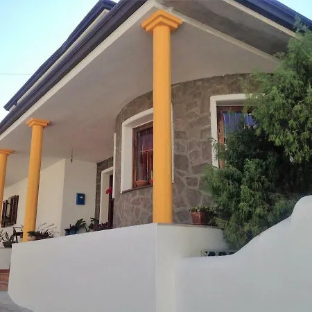 Sole E Luna فندق مبيت وإفطار