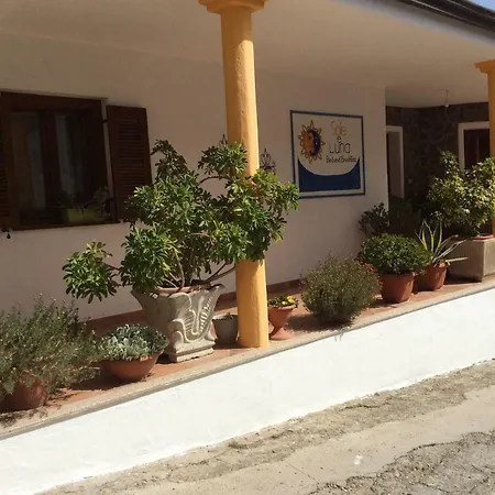 فندق مبيت وإفطار Sole E Luna أوليينا