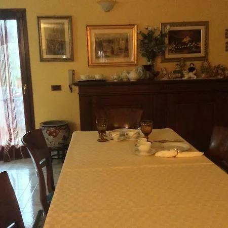 Bed & Breakfast Sole E Luna Oliena